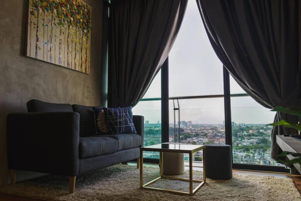 Jazz Suites 1 Vivacity Kuching Exterior foto