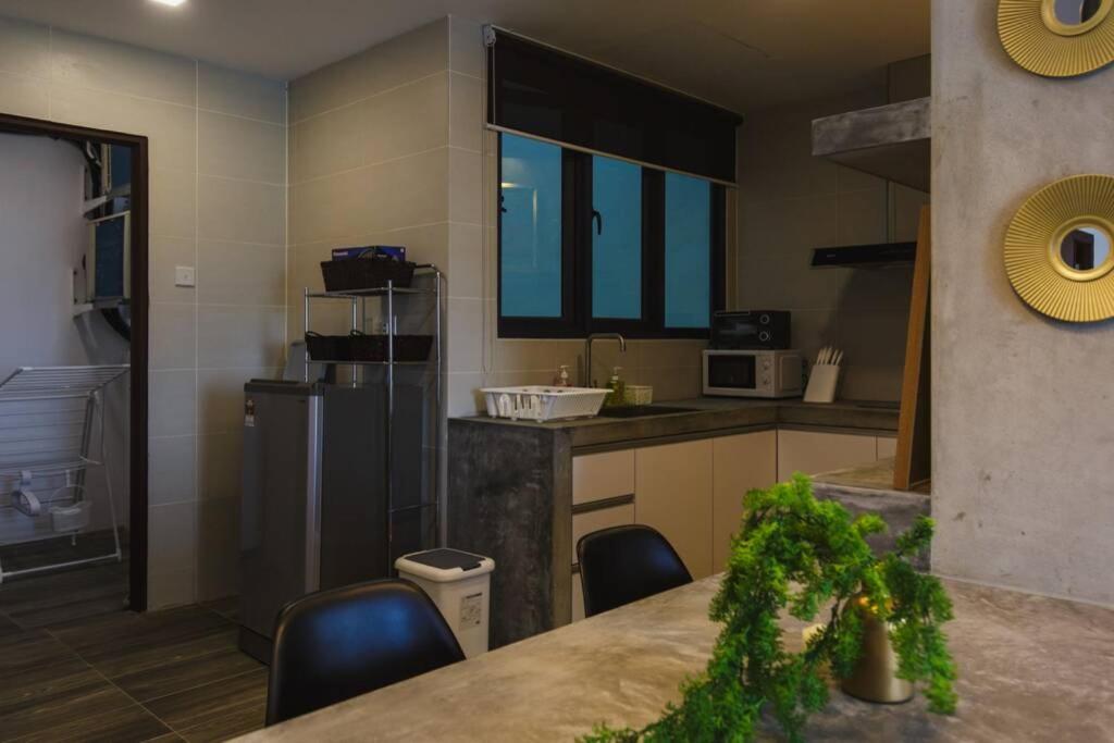 Jazz Suites 1 Vivacity Kuching Exterior foto